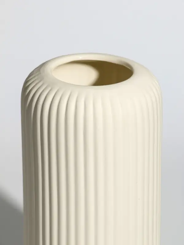 Ваза керамика настольная Ваза керамика настольная "Флоранс классик" 20х9,5х7 см, белый