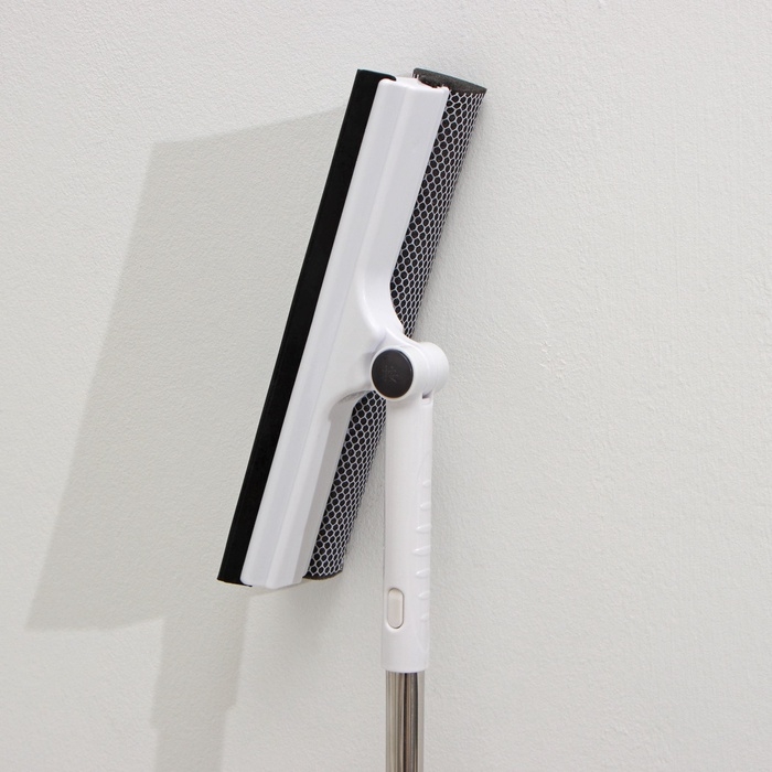 Окномойка с поролоновой насадкой Raccoon, телескопическая ручка, поворот на 180°, 26×3,5×98(128) Окномойка с поролоновой насадкой Raccoon, телескопическая ручка, поворот на 180°, 26×3,5×98(128)