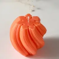 Свеча-цилиндр 9х8 см, 220 гр, с нарезкой, персик Свеча-цилиндр 9х8 см, 220 гр, с нарезкой, персик