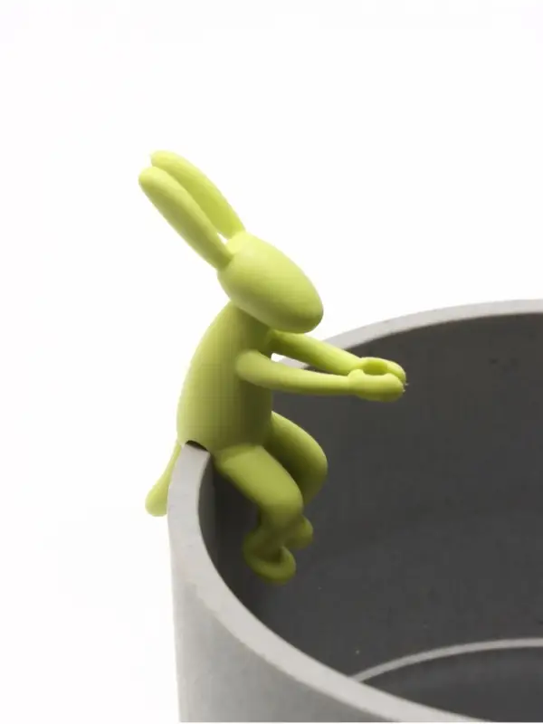 Фигурка для флорариума &laquo;Зелёный зайчик&raquo;, 2.3&times;2.5&times;7 см