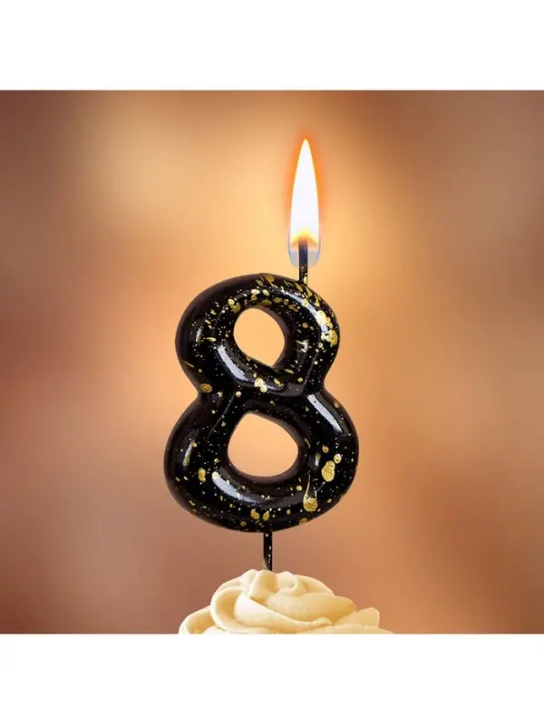 Свеча в торт "Черные брызги", цифра "8"