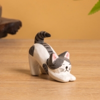 Сувенир «Потягивающийся Кот», 2.5×5×6 см, дерево, чёрно-белый