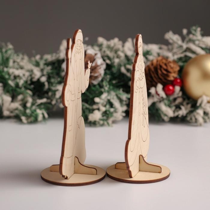 Сувенир Сувенир "Дед Мороз с птичкой+Снегурочка с зайчиком", 7,5х13х6 см