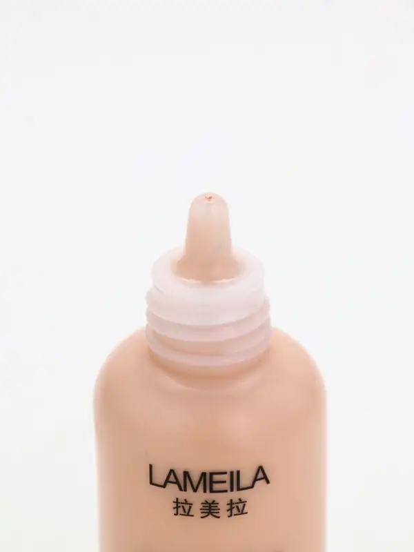 BB крем для лица Lameila оттенок 01, 50 мл (Слоновая кость) BB крем для лица Lameila оттенок 01, 50 мл (Слоновая кость)