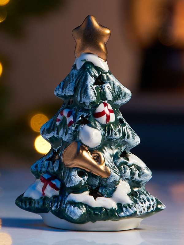 Светодиодная фигура  Светодиодная фигура "Зеленая елка" 9.8х5.5х6.5, 1 LED, LR44x3(в компл.), Т/БЕЛЫЙ