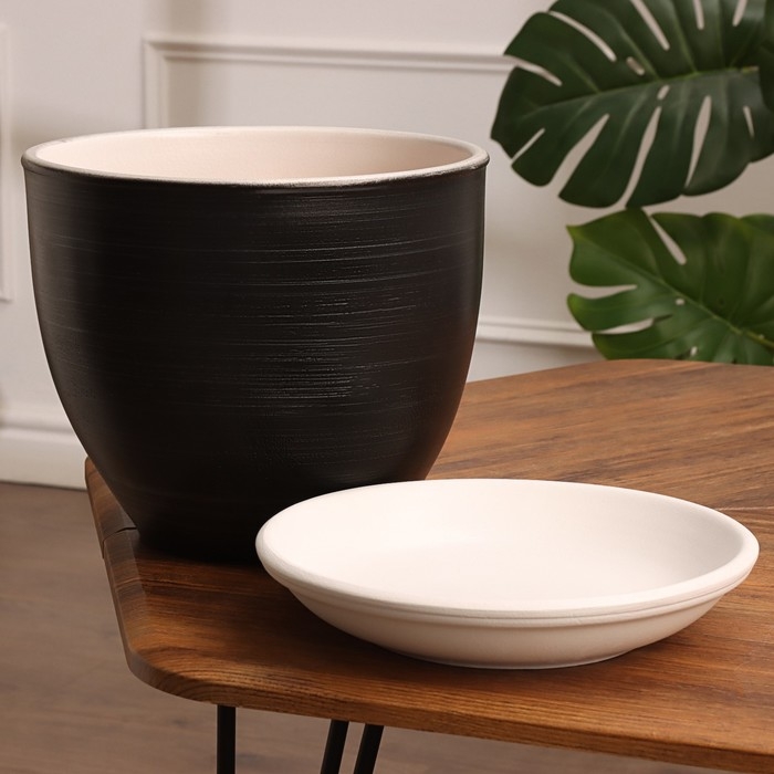 Горшок цветочный Горшок цветочный "Фоджа" черные линии 6 л