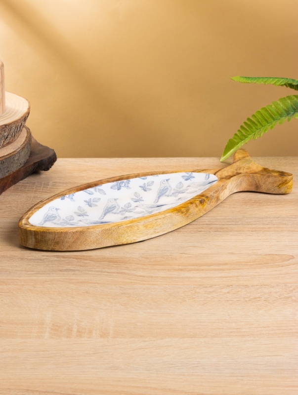 Блюдо в форме рыбки "Синие птицы" дерево манго 32х11,5х2 см