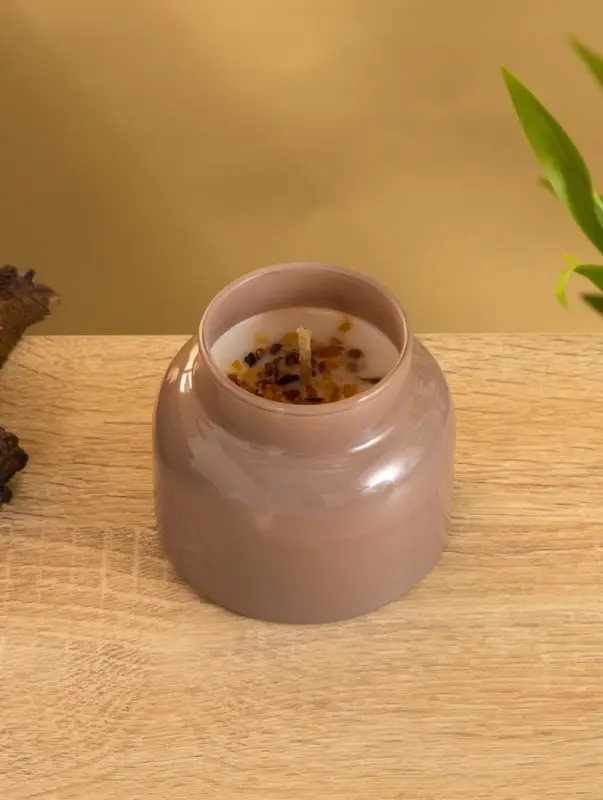 Свеча с травами в банке Earthy collection Свеча с травами в банке Earthy collection "Frankincense" 200 гр, соевый воск