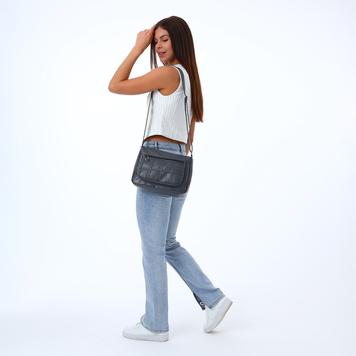 Сумка женская на молнии, цвет серый Сумка женская на молнии, цвет серый