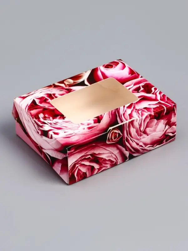 Коробка складная с окном «Розы» 10×8×3.5 см