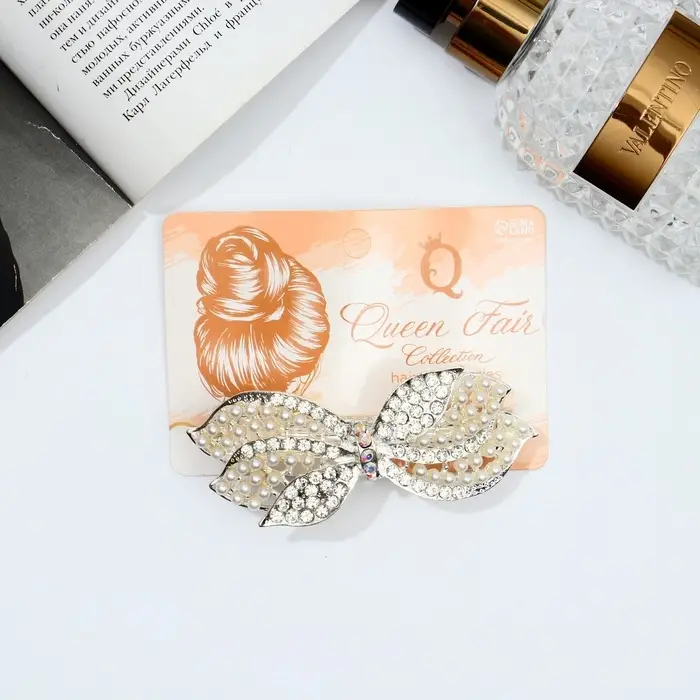 Заколка - автомат для волос &laquo;Гелая&raquo;, бантик, 9 см, серебристо-белая