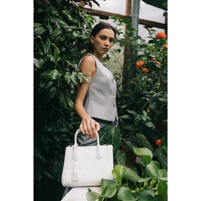 Сумка женская тоут TEXTURA на молнии, 25&times;7&times;21 см, однотонная, белая