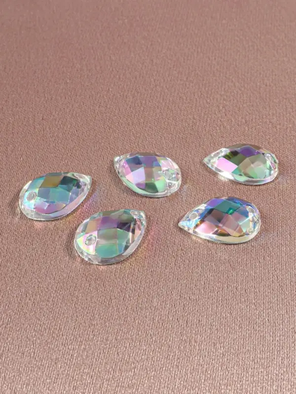 Стразы пришивные «Капля», из органического стекла, с голографией, 10×14 мм, 20 шт. Стразы пришивные «Капля», из органического стекла, с голографией, 10×14 мм, 20 шт.