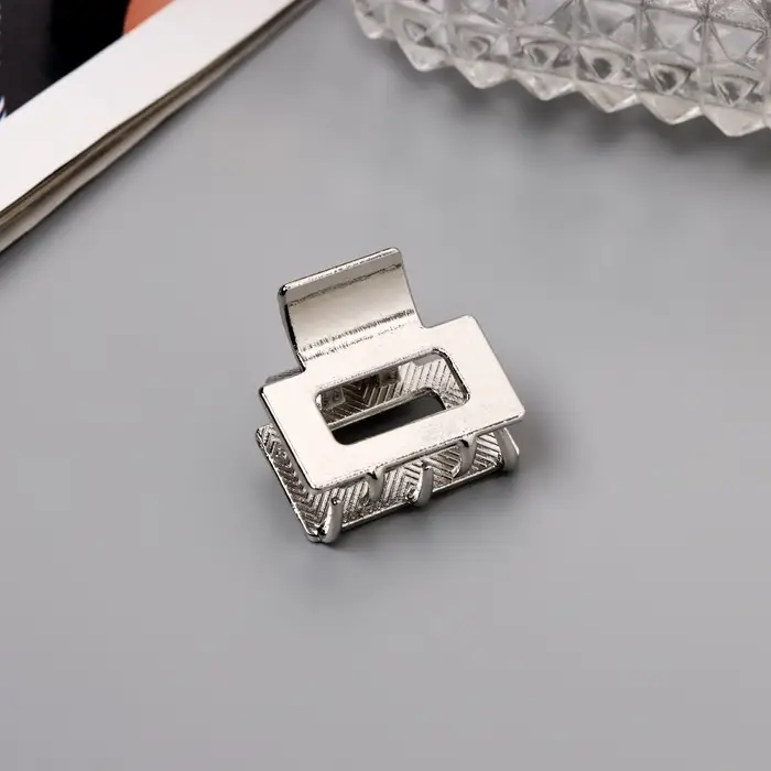 Крабик для волос &laquo;Брианна&raquo;, прямой, 2.5 см, серебристый