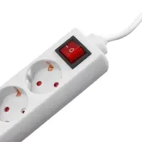 Удлинитель Luazon Lighting, 4 розетки, 10 м, 10 А, 2200 Вт, 3&times;0.75 мм2, с заземлением, с выключателем, белый