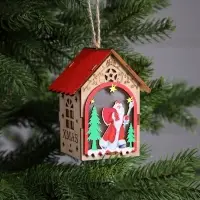 Ёлочная игрушка &laquo;Домик с Дедом Морозом&raquo;, 11&times;8.5&times;7.5 см, 1 LED, от батареек, свечение тёплое белое
