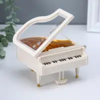 Шкатулка музыкальная механическая "Пианино" белая 9х10,5х6,2 см
