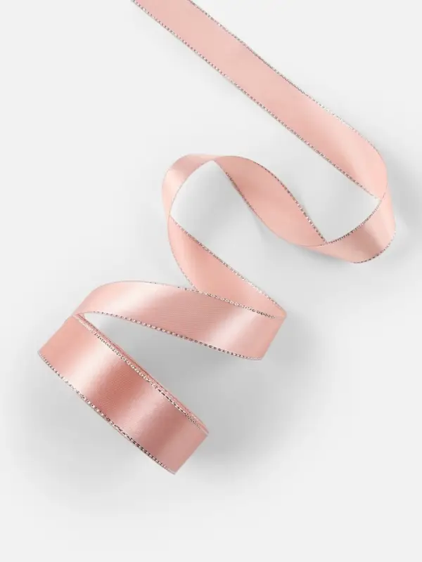 Лента атласная, с серебряным люрексом, 25 мм, 23&plusmn;1 м, светло-розовая №107