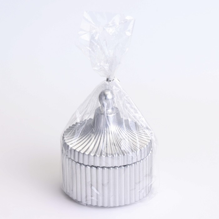 Свеча Свеча "Купол" в подсвечнике с узкими гранями из гипса с крышкой,7,5х9 см,серебро