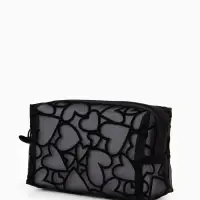 Косметичка квадратная Black beauty, с рисунком, на молнии, чёрная