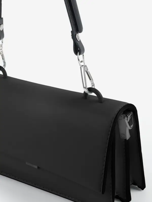 Ручка для сумки из натуральной кожи, регулируемая, с карабинами, 60&plusmn;2 см &times; 1.2 см, цвет чёрный, серебряный