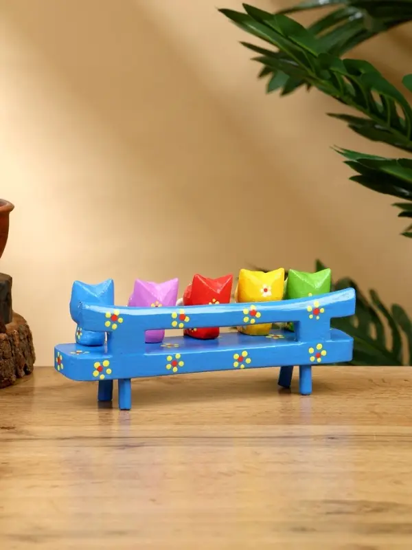 Сувенир "Котята на скамейке" дерево 19х8х6 см, цв. голубой