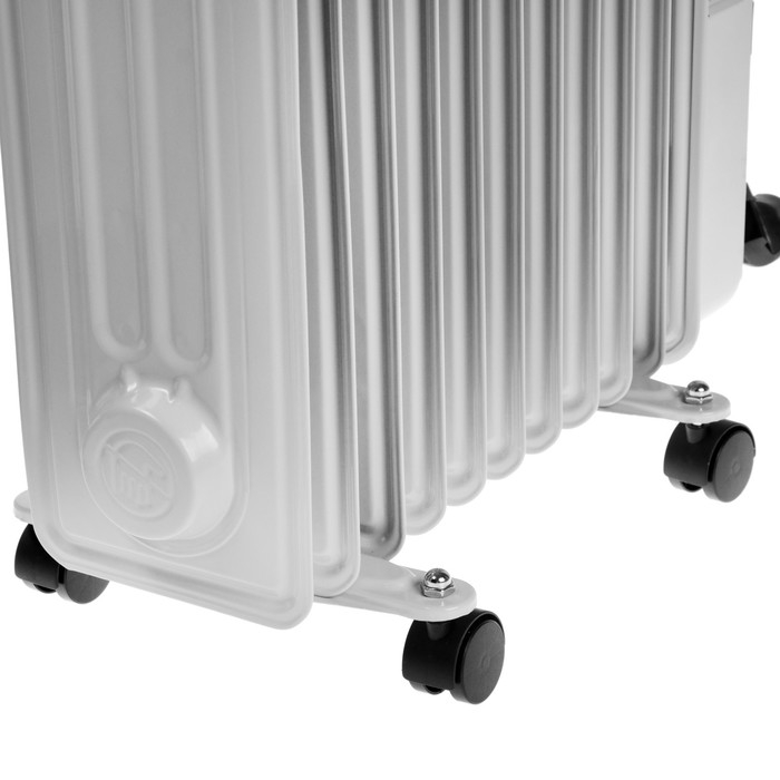 Обогреватель Centek CT-6204-11, масляный, 2900Вт, 11 секций, 25м², ТУРБО-вентилятор, 3режима Обогреватель Centek CT-6204-11, масляный, 2900Вт, 11 секций, 25м², ТУРБО-вентилятор, 3режима