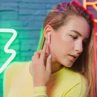 Наушники беспроводные, 9.7&times;9.7 см