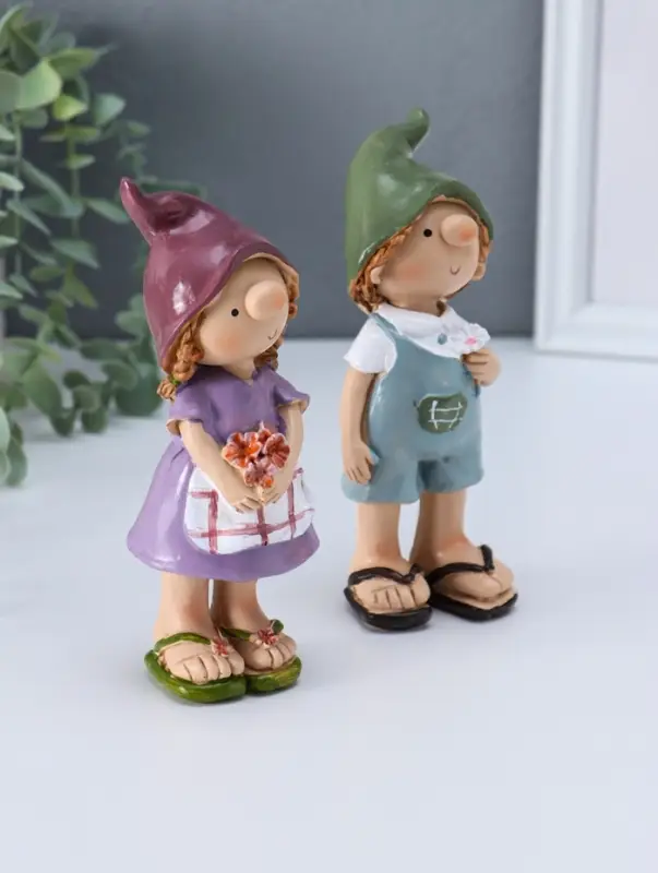 Сувенир полистоун "Малыши в длинных колпаках, с ромашками" набор 2 шт 4х5,3х15 см