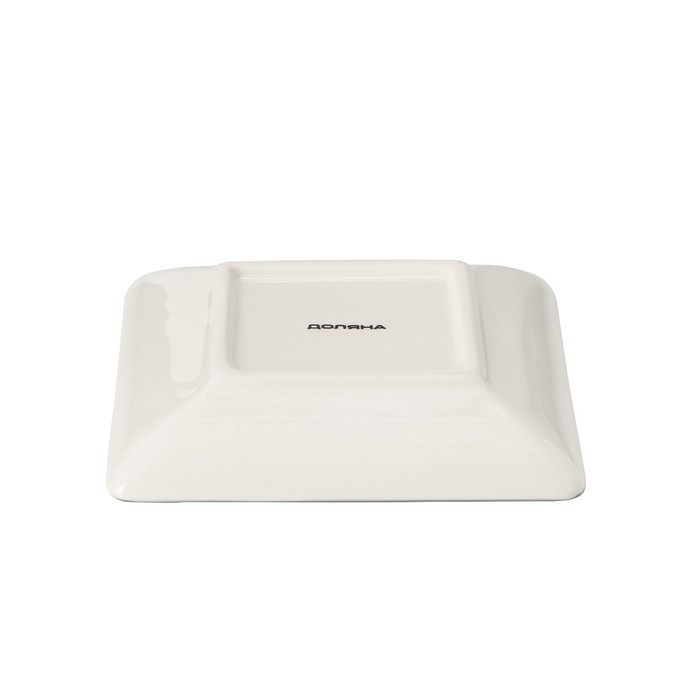 Блюдо сервировочное Доляна «Дракоша», 15×3 см, цвет белый Блюдо сервировочное Доляна «Дракоша», 15×3 см, цвет белый