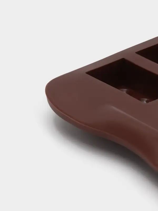 Форма для конфет и шоколада Доляна &laquo;Детские игрушки&raquo;, силикон, 21&times;11 см, 15 ячеек (3.5&times;2 см), МИКС