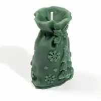 Свеча новогодняя &laquo;Мешочек с подарками&raquo;, 5.5&times;4.5&times;7 см, 7 ч, зелёный