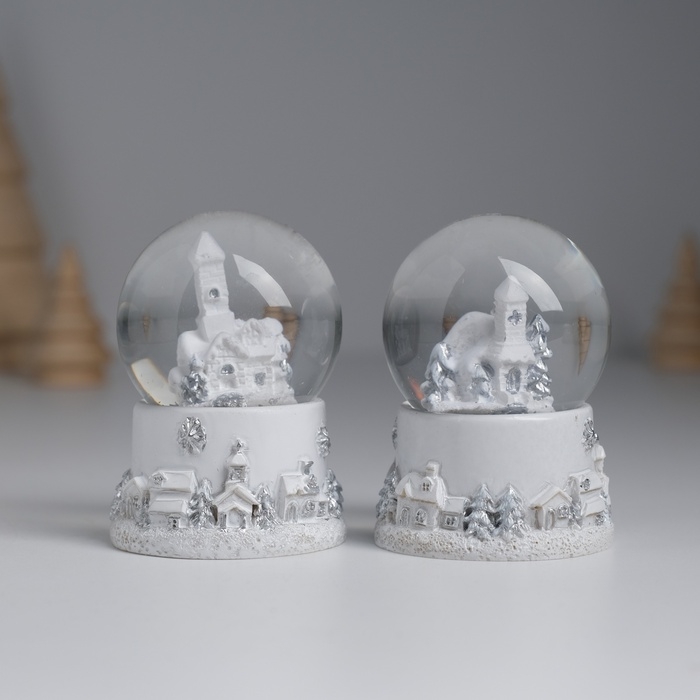 Сувенир полистоун водяной шар свет Сувенир полистоун водяной шар свет "Белоснежный ангел-музыкант" МИКС 4,5х4,5х6,5 см