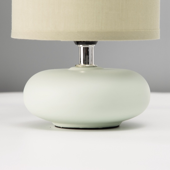 Настольная лампа Настольная лампа "Ассенса" Е14 40вт фисташковый 13х13х22 см