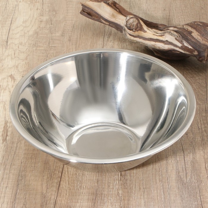 Миска из нержавеющей стали, 2,1 л, d=24 см, толщина 0,8 мм Миска из нержавеющей стали, 2,1 л, d=24 см, толщина 0,8 мм