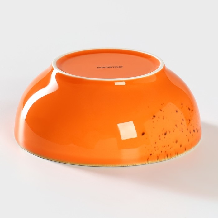 Салатник фарфоровый Magistro «Церера», 1,1 л, d=18,5 см, цвет оранжевый Салатник фарфоровый Magistro «Церера», 1,1 л, d=18,5 см, цвет оранжевый