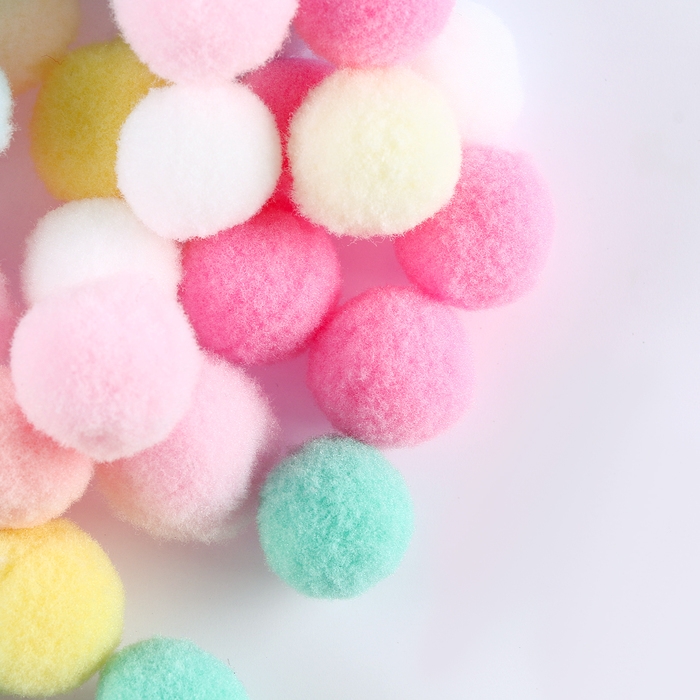 Текстильные детали для декора &laquo;Бомбошки&raquo;, набор 50 шт., размер 1 шт. &mdash; 2 см, цвет МИКС