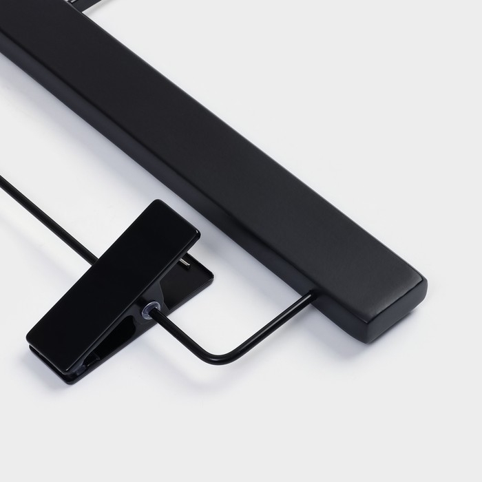 Вешалка для брюк и юбок LaDо́m Black Lotus, 35&times;1,1&times;24 см, длинный крюк, с зажимами, цвет чёрный