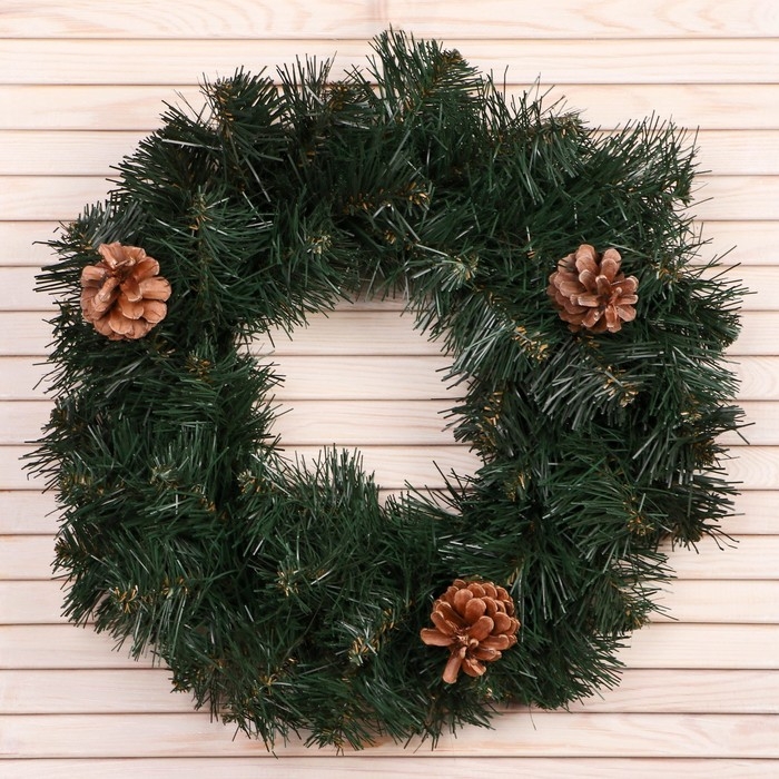 Новогодний венок  Новогодний венок "Крымский"   с шишками 45см