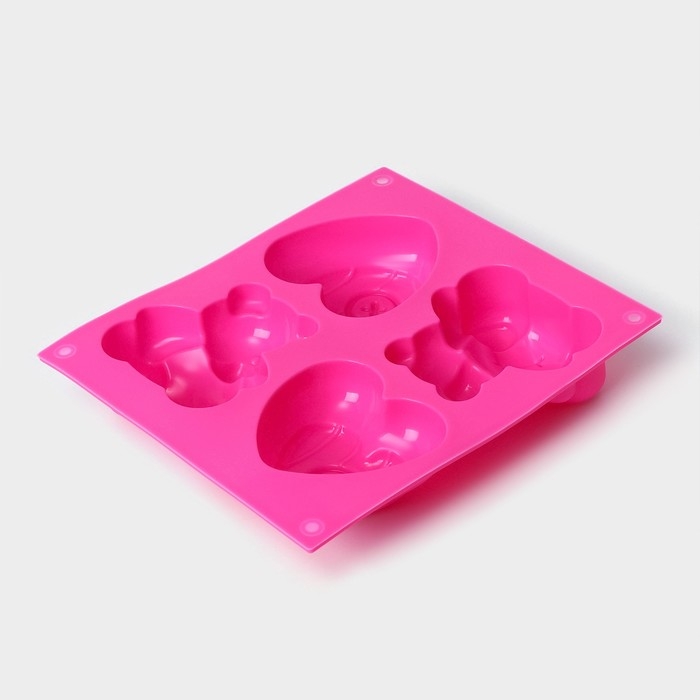 Форма для выпечки Доляна &laquo;Мишка и сердце&raquo;, силикон, 17&times;15 см, 4 ячейки, цвет розовый