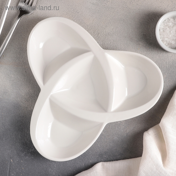 Менажница керамическая 4 ячейки «Трикветр», 21×2,5 см Менажница керамическая 4 ячейки «Трикветр», 21×2,5 см