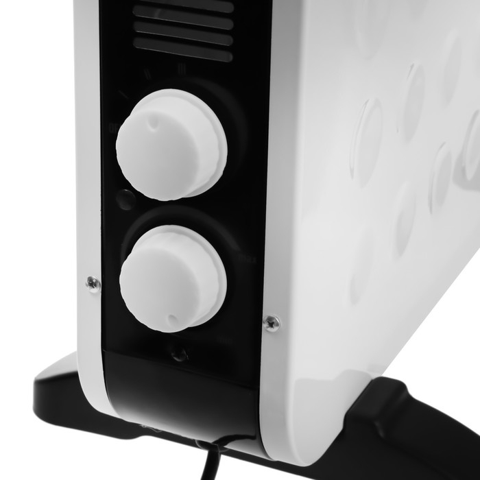 Обогреватель Centek CT-6125, конвекторный, 2000 Вт, 25 м², 3 режима Обогреватель Centek CT-6125, конвекторный, 2000 Вт, 25 м², 3 режима