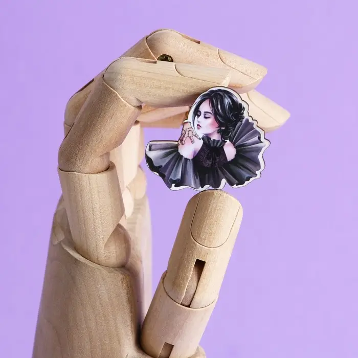 Значок деревянный «Wednesday», 3,5 х 3,6 см Значок деревянный «Wednesday», 3,5 х 3,6 см