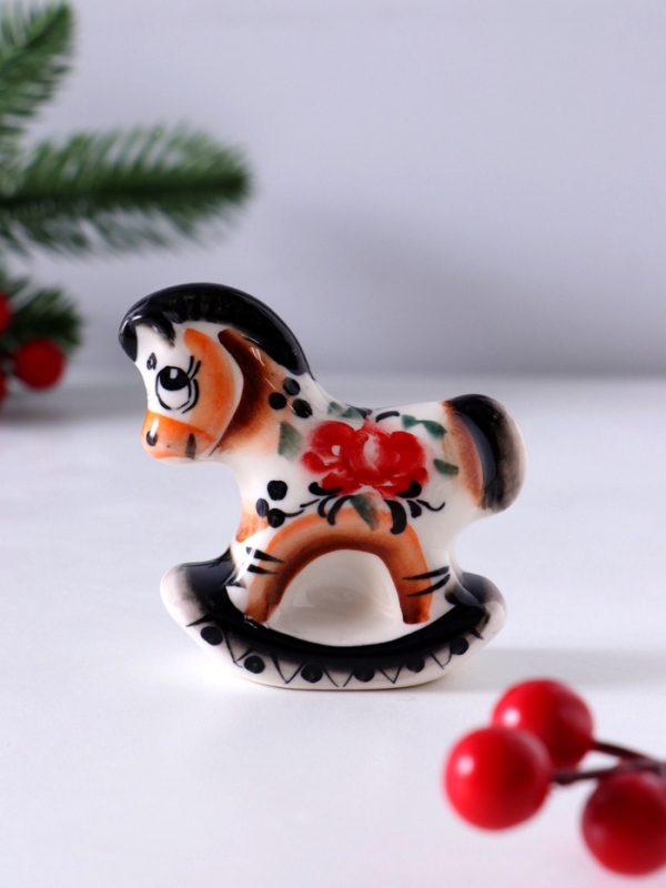 Сувенир Конь-качалка, 7х7х2,5см, гжель, цвет Сувенир Конь-качалка, 7х7х2,5см, гжель, цвет