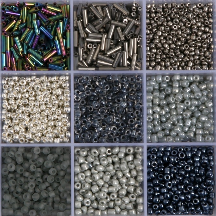 Бисер стекло 6/0, 8/0, 12/0 в шкатулке  Бисер стекло 6/0, 8/0, 12/0 в шкатулке "Чёрный" стеклярус 15,5х9,5х1,6 см