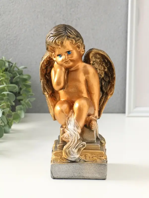 Фигура гипс &laquo;Ангел на пьедестале&raquo;, чёрный с золотом, 25&times;13&times;11 см