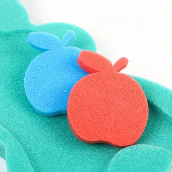 Подкладка для купания макси &laquo;Мишка&raquo;, зелёная, 55&times;30&times;6 см