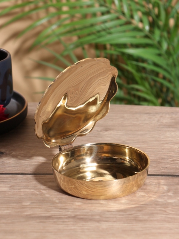 Шкатулка Шкатулка "Дэйзи" латунь с перламутром 11,5х12х3,5 см