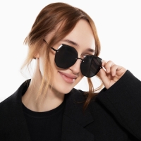 Очки солнцезащитные uv 400, дужка 14.7 см, ширина 13.8 см, линза 5.7×6 см