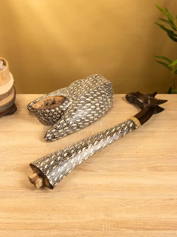 Сувенир Сувенир "Жираф" дерево 28х17х60 см, цв. бежево-коричневый